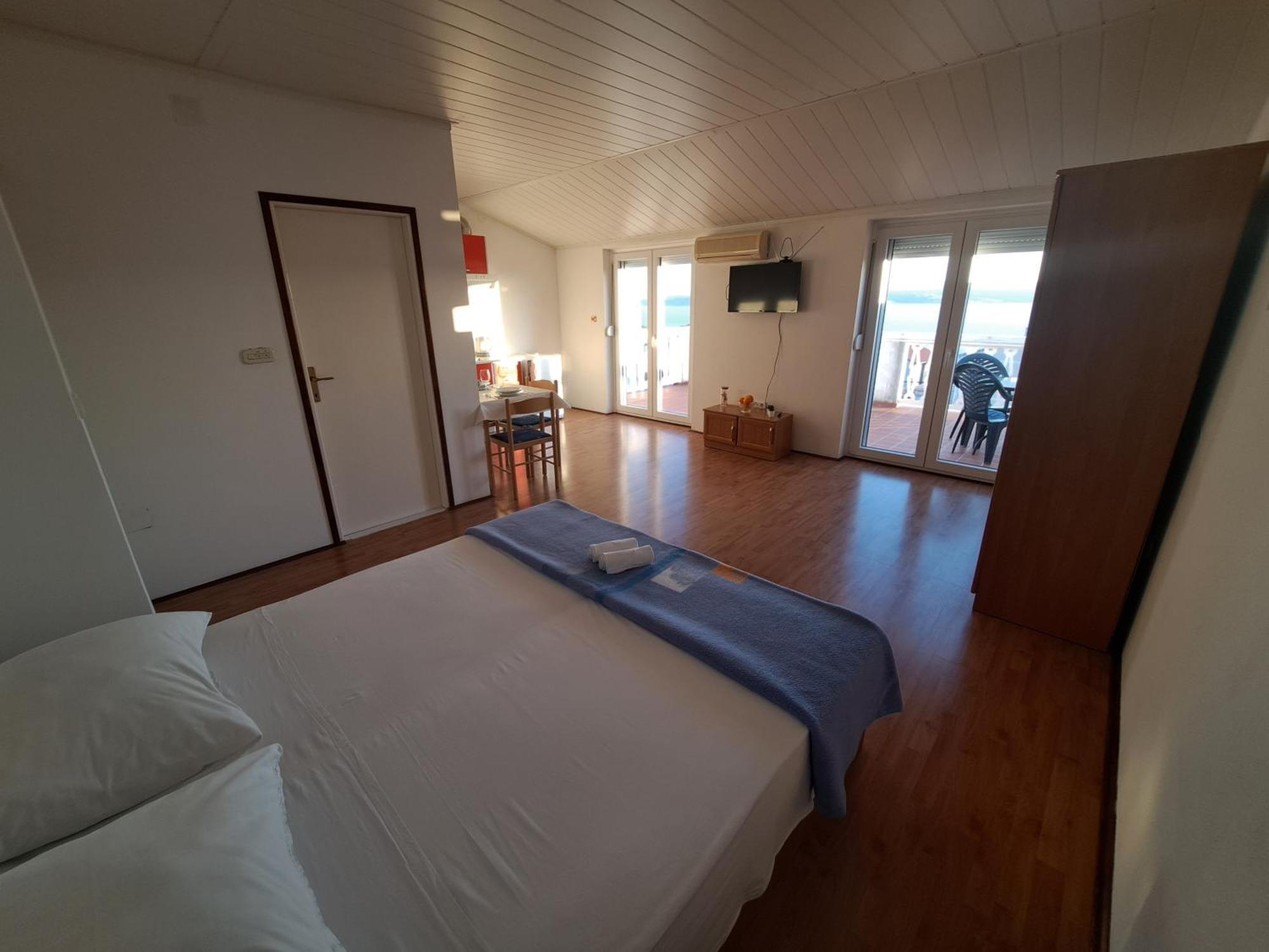 Apartments Maruna Maslenica Zewnętrze zdjęcie